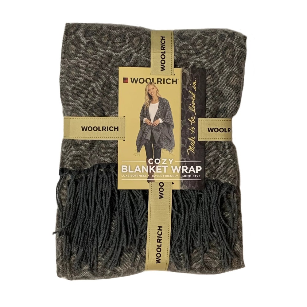 Woolrich Cozy Blanket Wrap Fringe Travel Poncho Gray Leopard Soft NWT